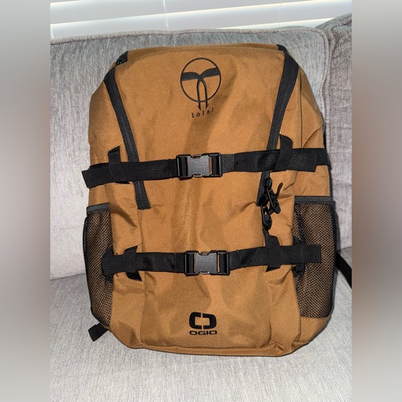 OGIO Total Tan Backpack - Picture 4 of 16